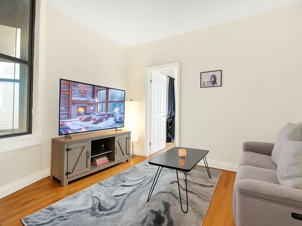 230 East 25th Street image 1 of 4