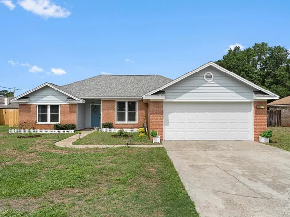 2317 Mary Anne Cir, Navarre, FL 32566