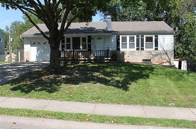 1st image of 504 W Marcia Ave