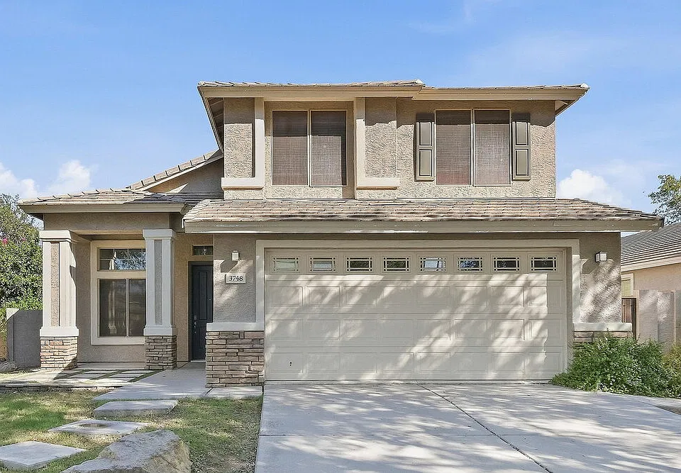 3748 E Linda Ct
