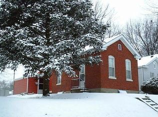 1308 Lind St, Quincy, IL 62301