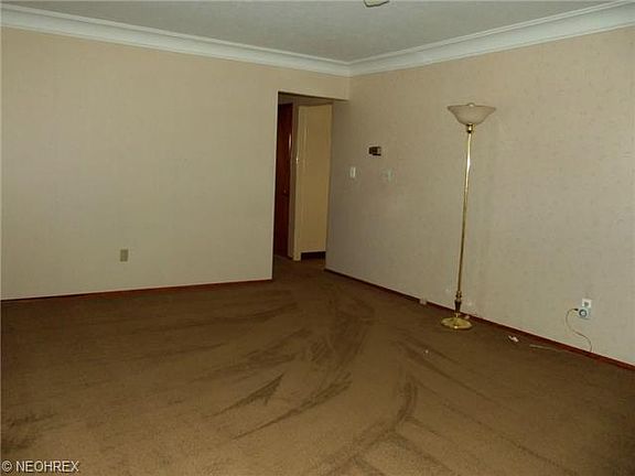 3rd image of 13475 Brookdale Ave