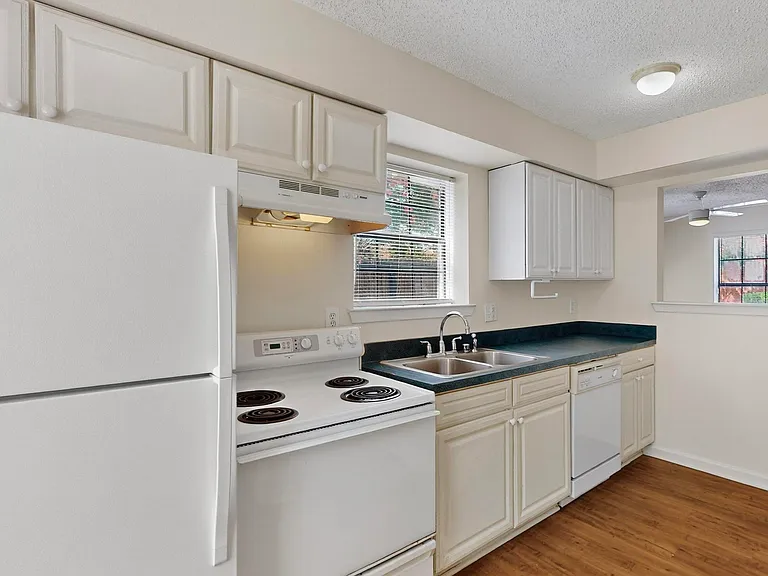 5322 Columbia Ave — Photo 39