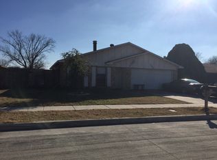 4028 Blue Flag Ln, Fort Worth, TX 76137