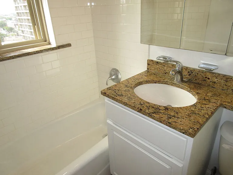 Park View Apartments — Photo 55
