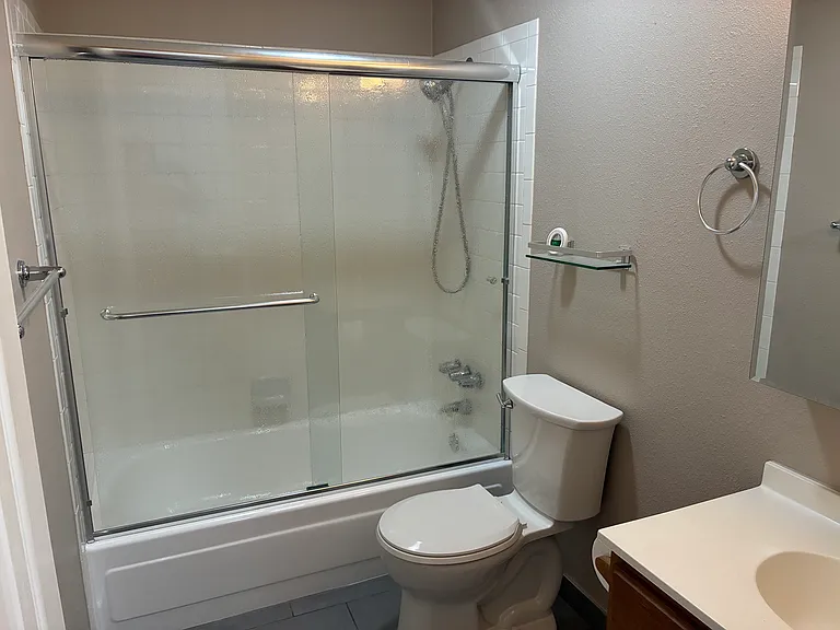 217 Chestnut St #B3 — Photo 13