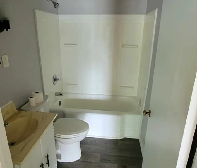 3815 W Meighan Blvd — Photo 5