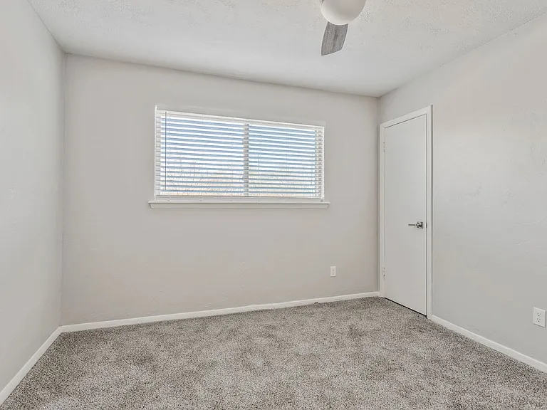 Terraces at Nichols Hills Renovated Two-Bedrooms — Photo 37