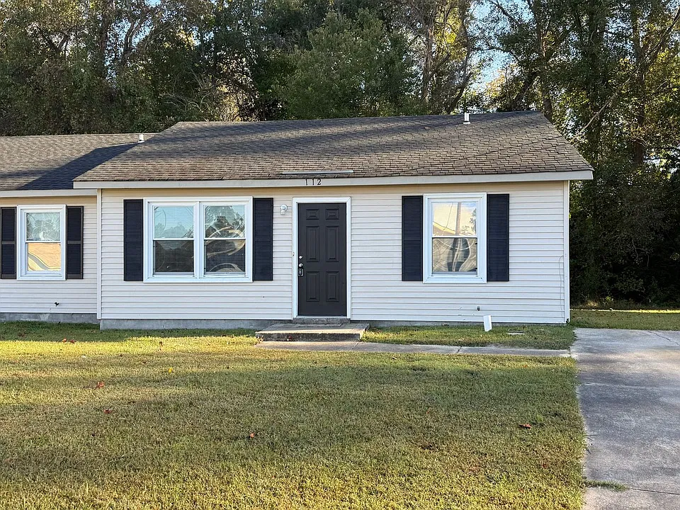 112 Stallion Dr