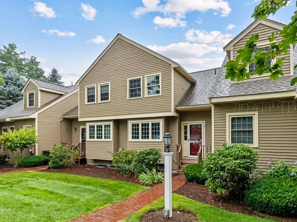 11 Rosewood Ln #11, Hopkinton, MA 01748