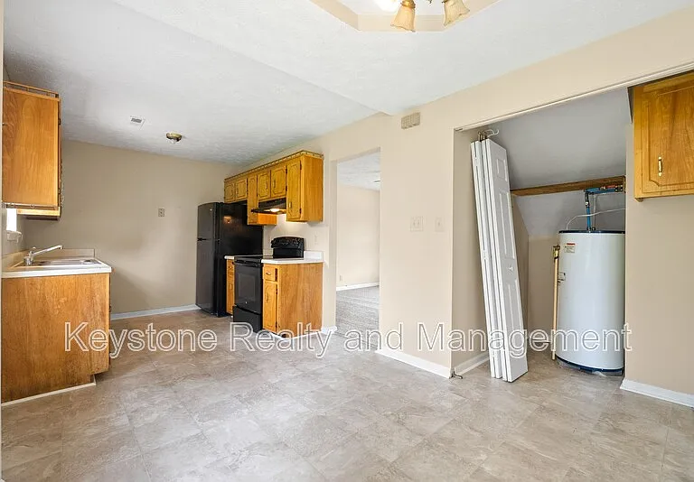 2080 Carneal Ln — Photo 6