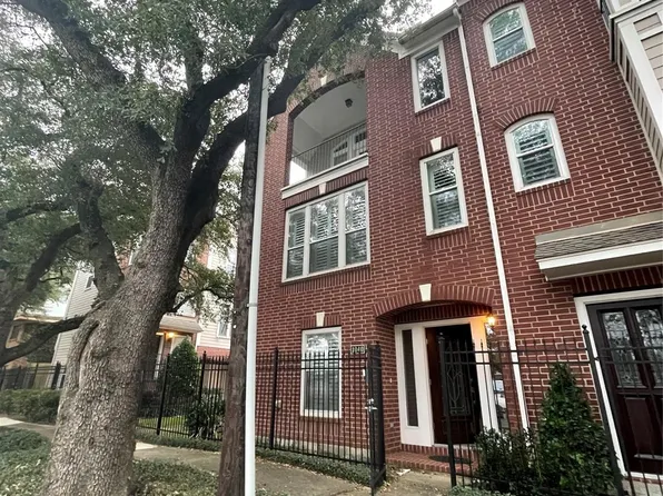 1040 La Rue St, Houston, TX 77019