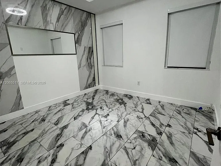 11370 SW 254th Ter #11370 — Photo 6