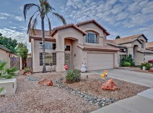 135 W Helena Dr, Phoenix, AZ 85023