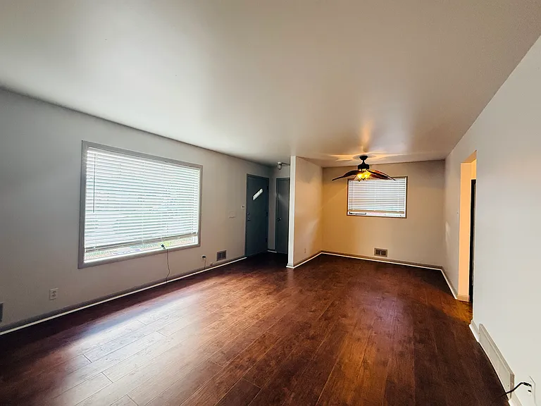 7616 Turner Dr — Photo 8