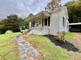 10 London Dr, Danville, VA 24541