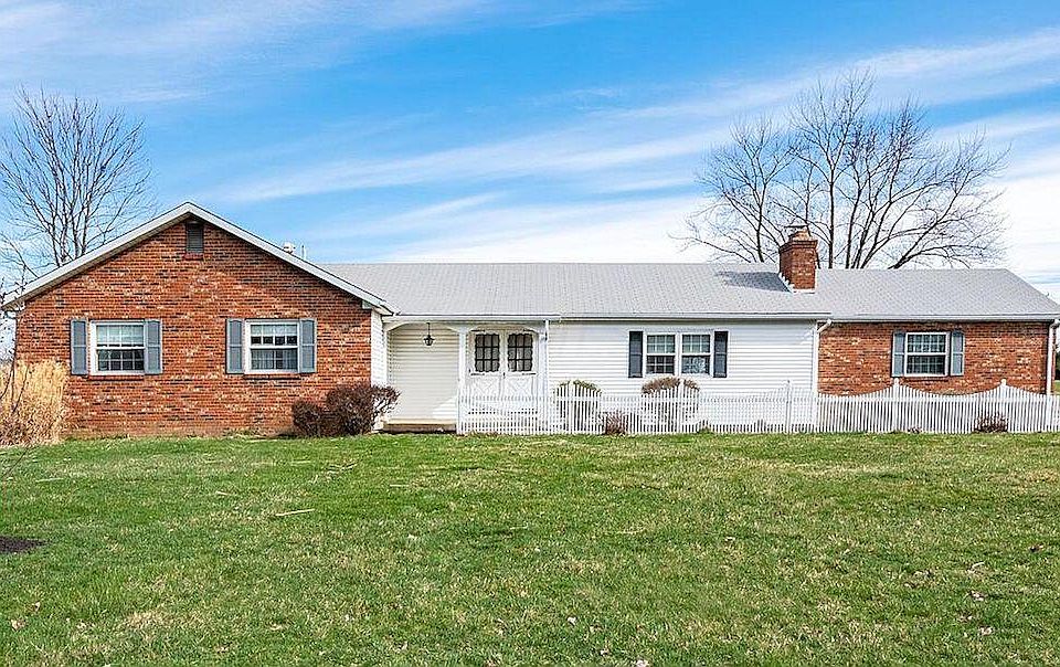 1st image of 3676 Montclair Dr