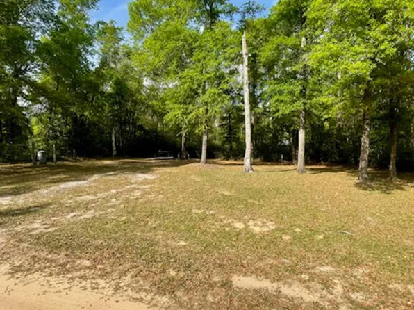 241 Pelican Point, Garnett, SC 29922