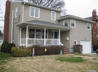 1773 Thelma Ave, Merrick, NY 11566
