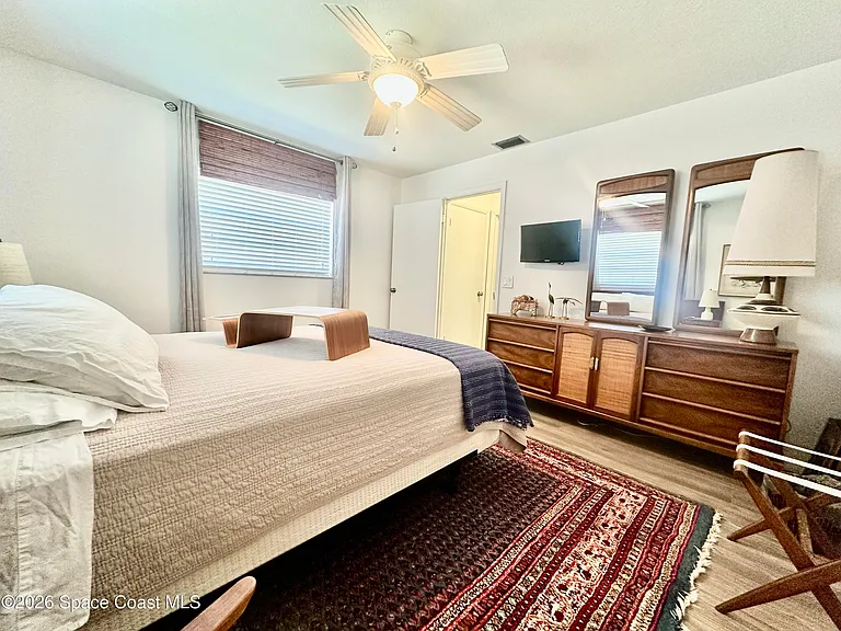410 Surf Rd — Photo 16