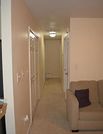 5th image of 7013 Aspen Ln