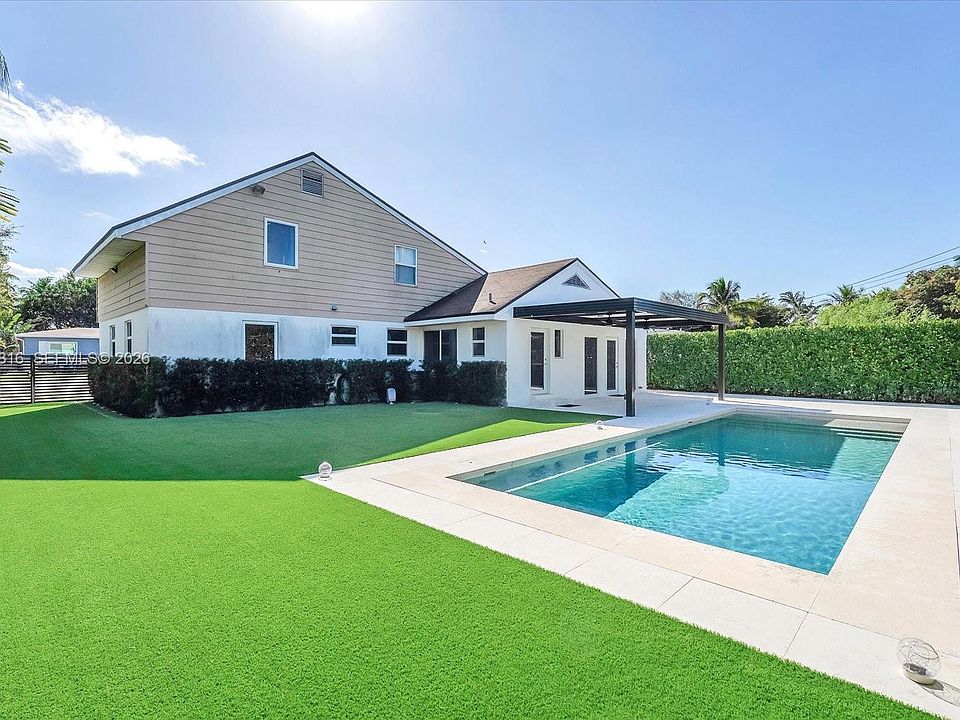 1st image of 6735 SW 51st St