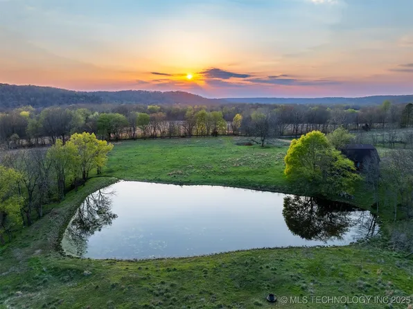 15 S 4530th Rd, Eucha, OK 74342