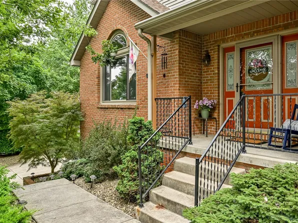 217 Meadow Spring Rd, Greensburg, PA 15601
