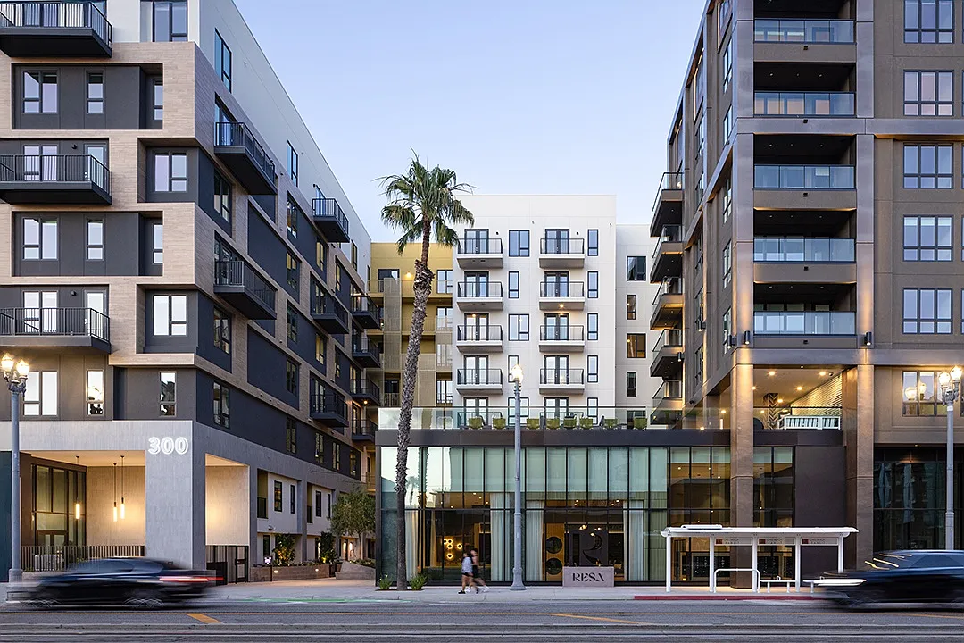 Resa Long Beach — Photo 3