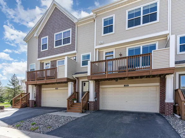 2724 135th St W, Rosemount, MN 55068