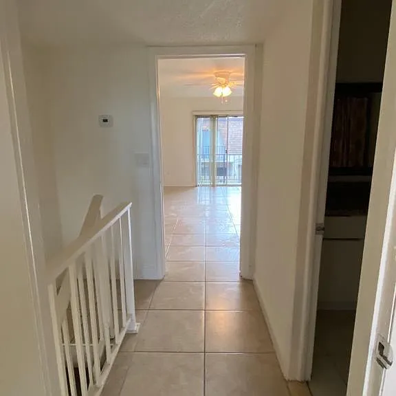 15385 S Dixie Hwy #12 — Photo 7