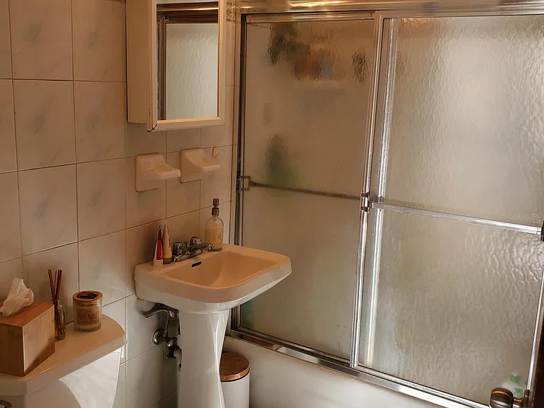Full bath