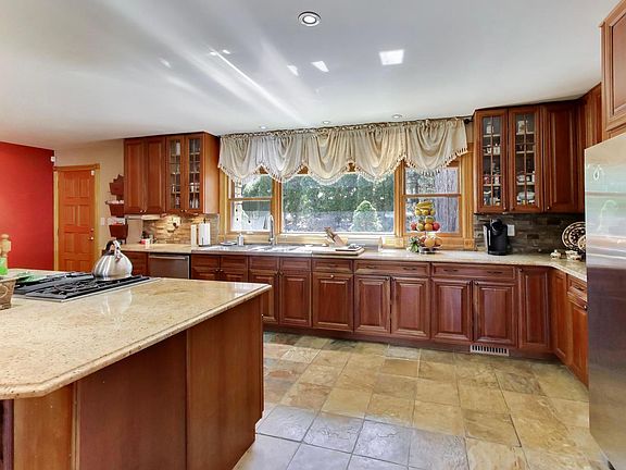 13th image of this home