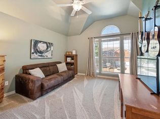 3724 Applesprings Dr, Fort Worth, TX 76244