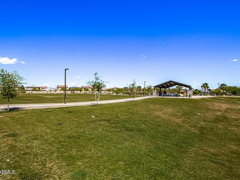 8804 W Marshall Ave — Photo 31
