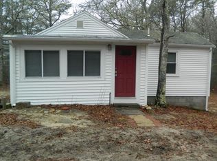 51 Hillcrest Rd, Plymouth, MA 02360