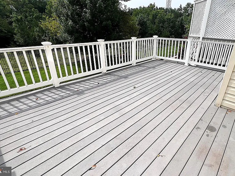 44314 Cornish Ln — Photo 24