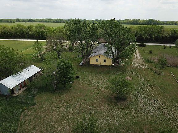 3rd image of 6021A County Road 2700