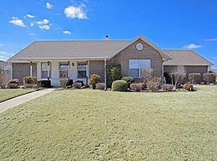 1102 N 34th St, Rogers, AR 72756
