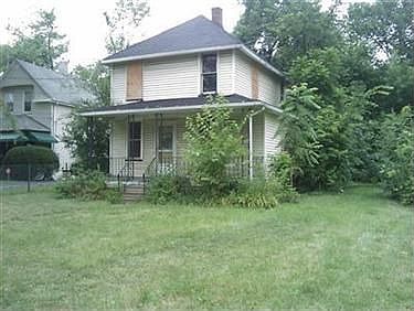 1st image of 1068 Garden St NW