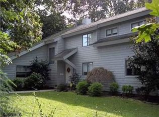 5 W Haines Ave, Linwood, NJ 08221