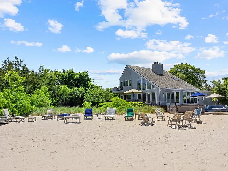 726 Flying Point Rd — Photo 31