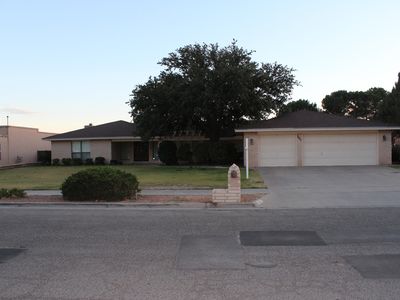 1605 Tommy Aaron Dr, El Paso, TX, 79936