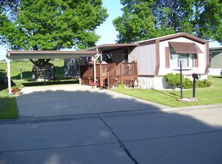 392 Saint Olaf St SW, Cedar Rapids, IA 52404