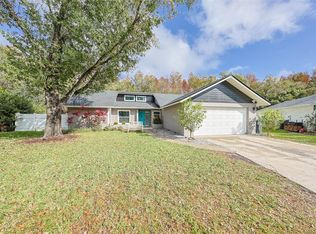 4401 Summer Oak Dr, Tampa, FL 33618