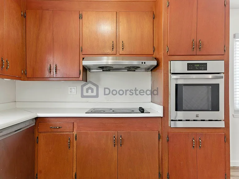 4339 Adeline St #B — Photo 24