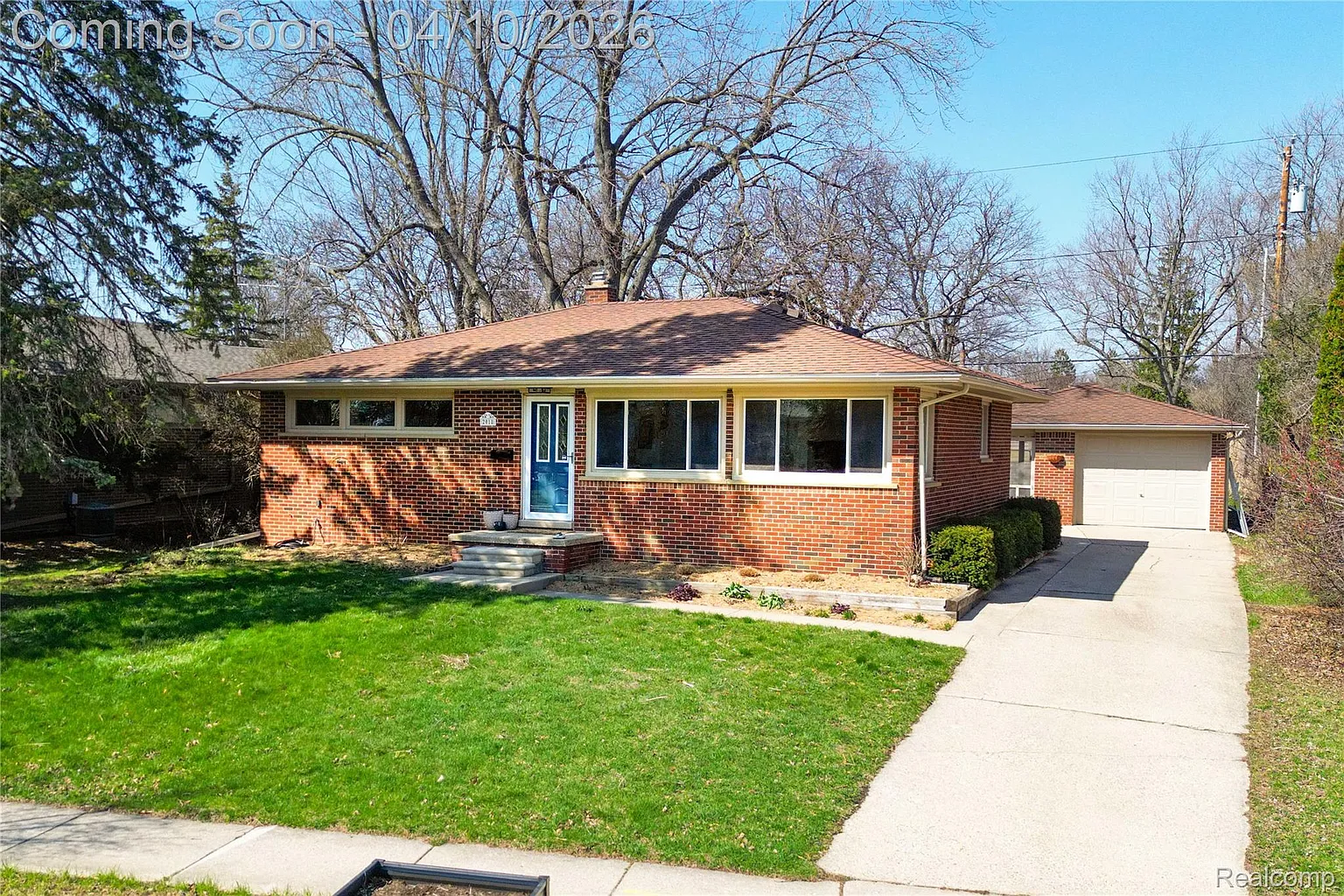 2018 Weldon Blvd photo 1