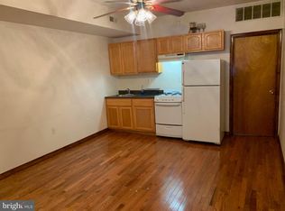 1003 S 3rd St #1, Philadelphia, PA 19147