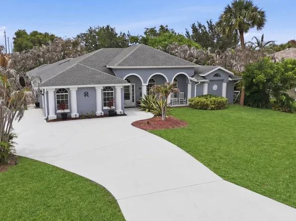 685 SW Post Terrace, Port St Lucie, FL 34953
