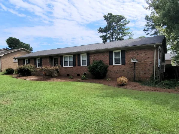 245 Sentel Cir, Spartanburg, SC 29301